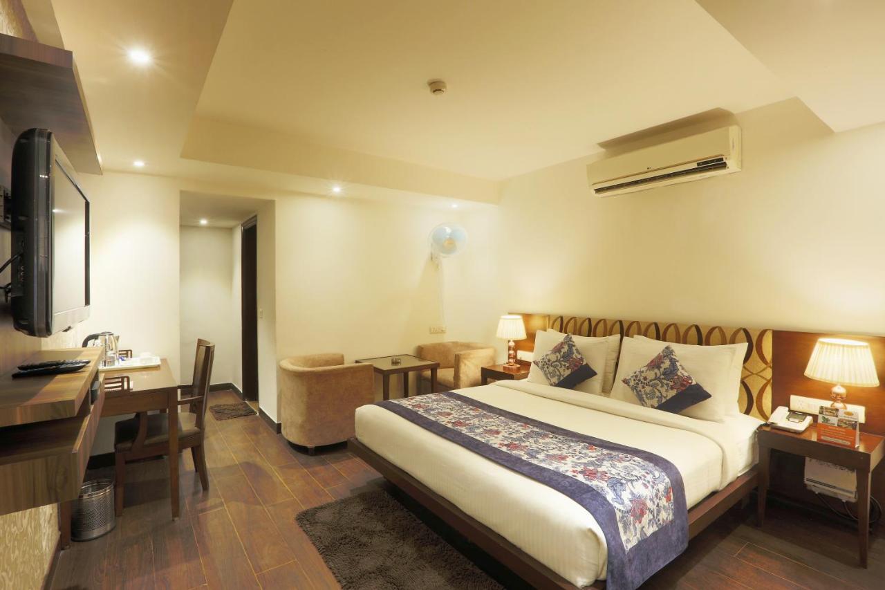Hotel Arch International New Delhi Exterior photo